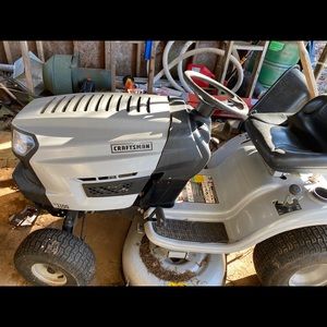 Craftsman T1100 Riding Mower